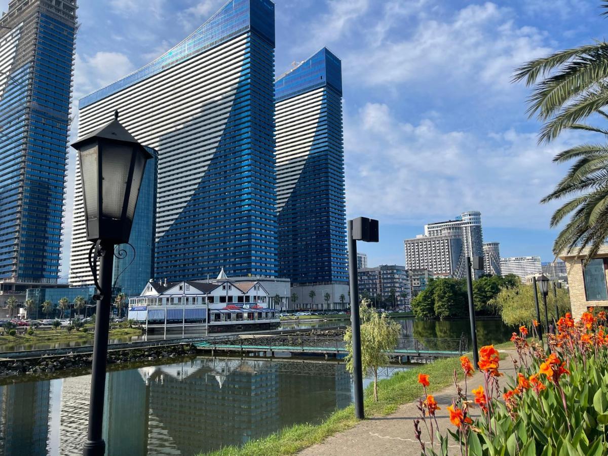 Marvella Orbi City Sea View Batum Dış mekan fotoğraf