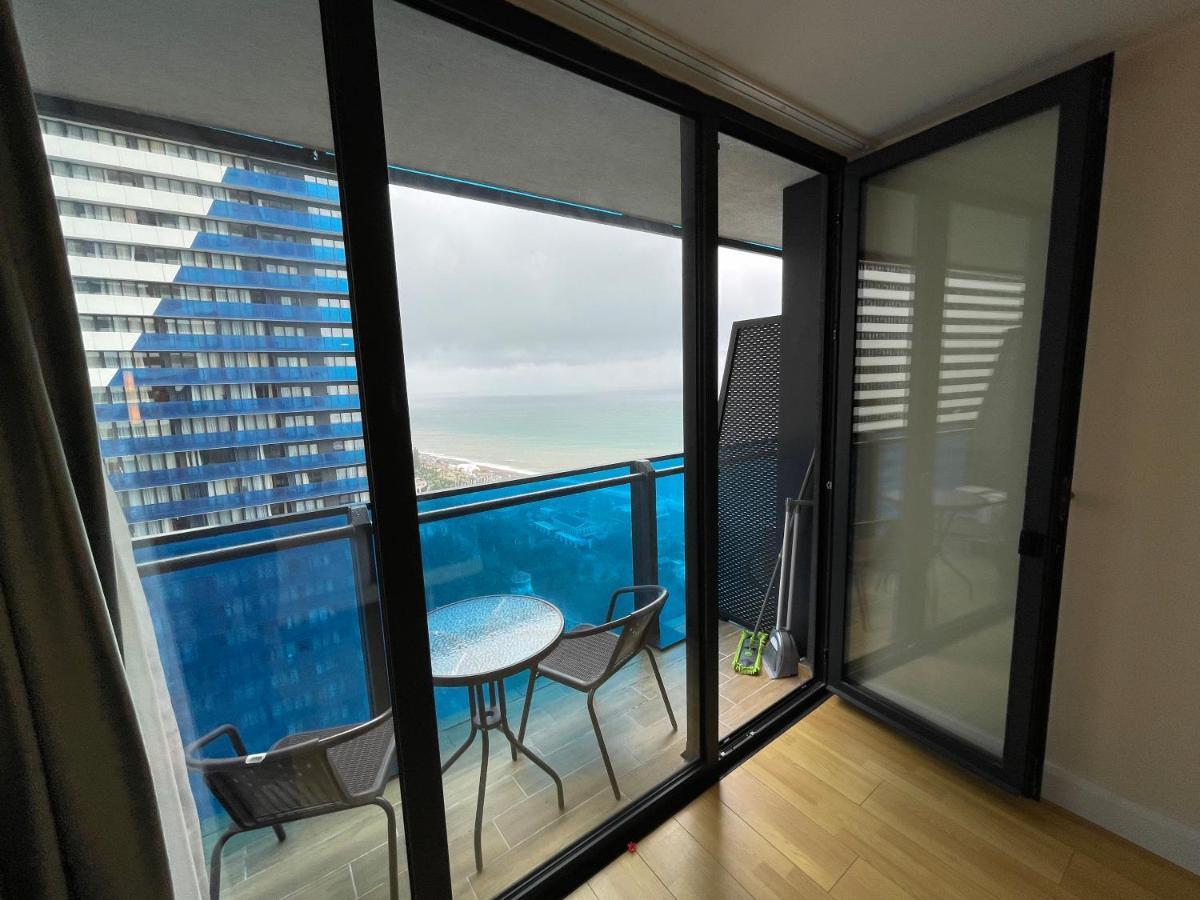 Marvella Orbi City Sea View Batum Dış mekan fotoğraf