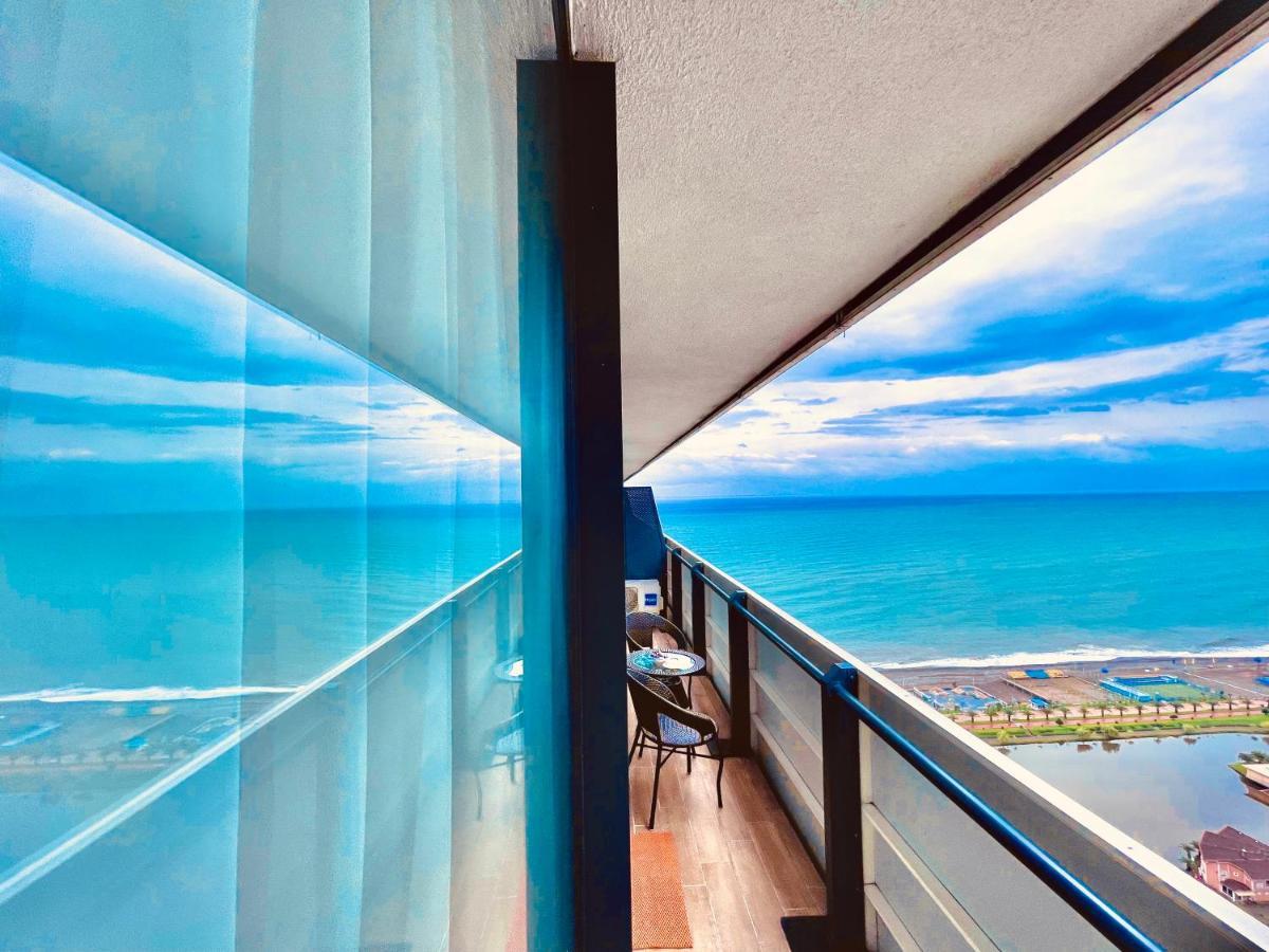 Marvella Orbi City Sea View Batum Dış mekan fotoğraf