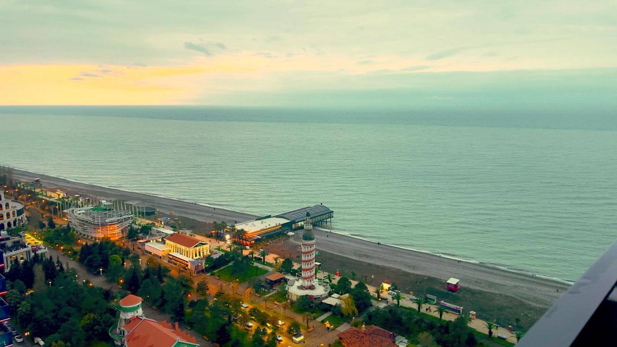 Marvella Orbi City Sea View Batum Dış mekan fotoğraf