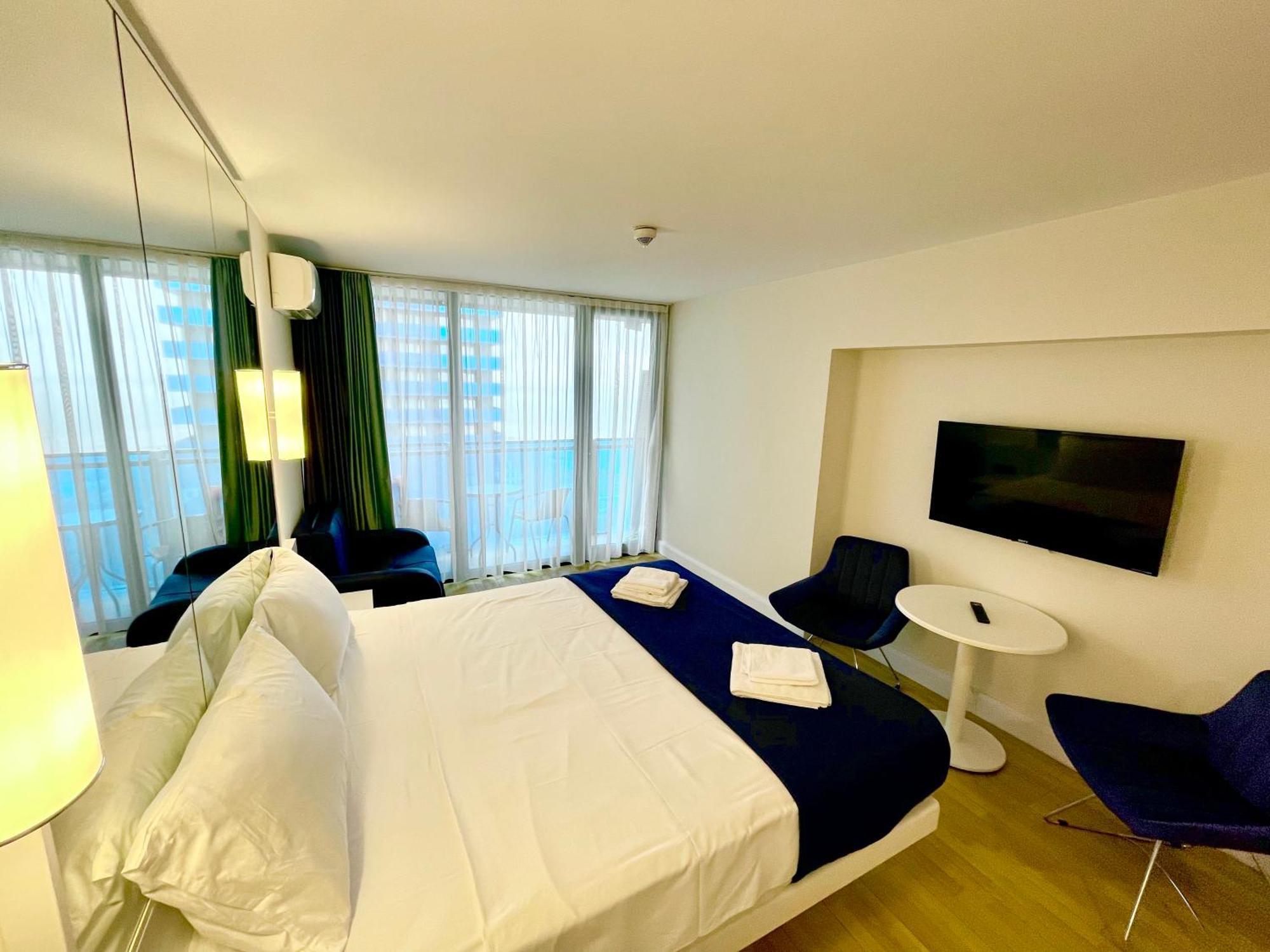 Marvella Orbi City Sea View Batum Dış mekan fotoğraf