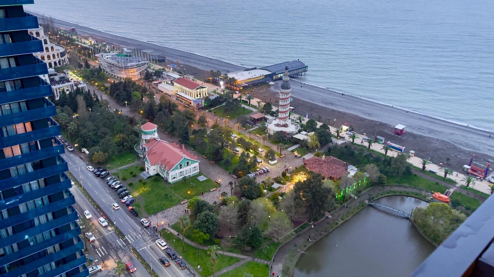 Marvella Orbi City Sea View Batum Dış mekan fotoğraf